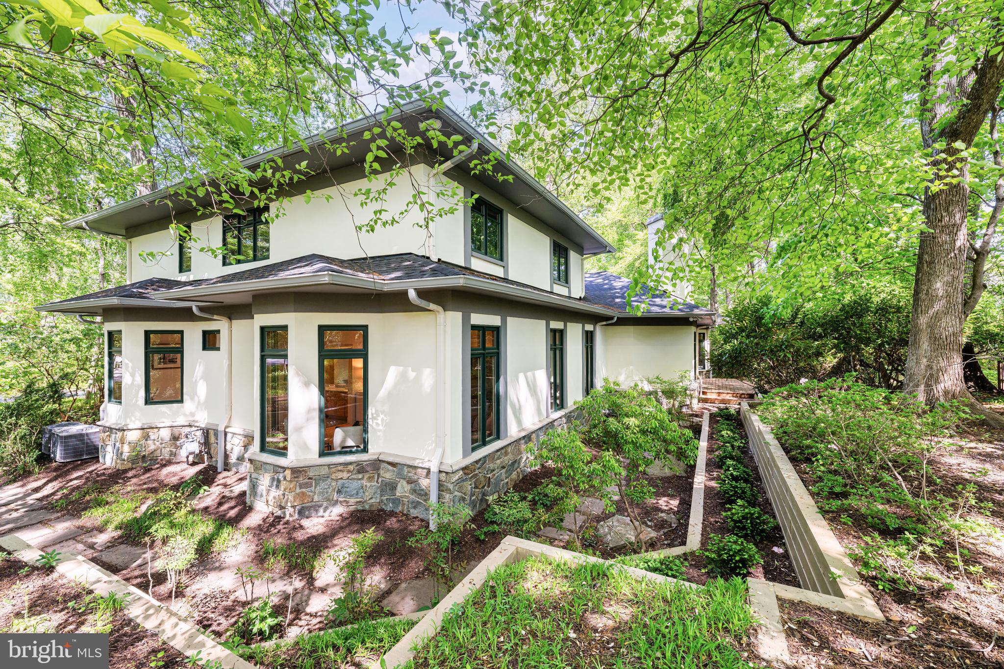 CHESTERBROOK WOODS - Residential
