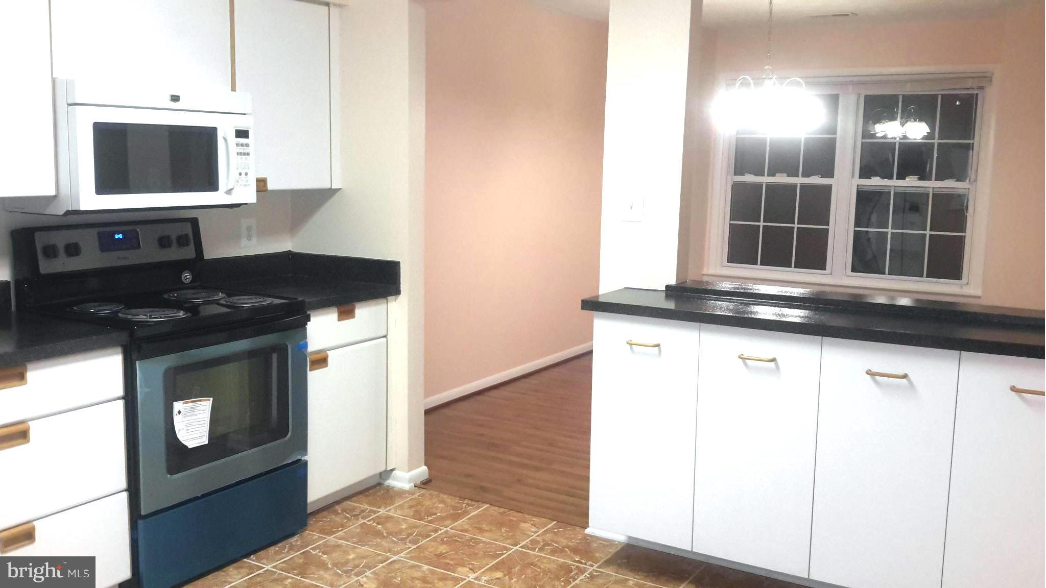 THE FALLS GARDEN - Residential Lease