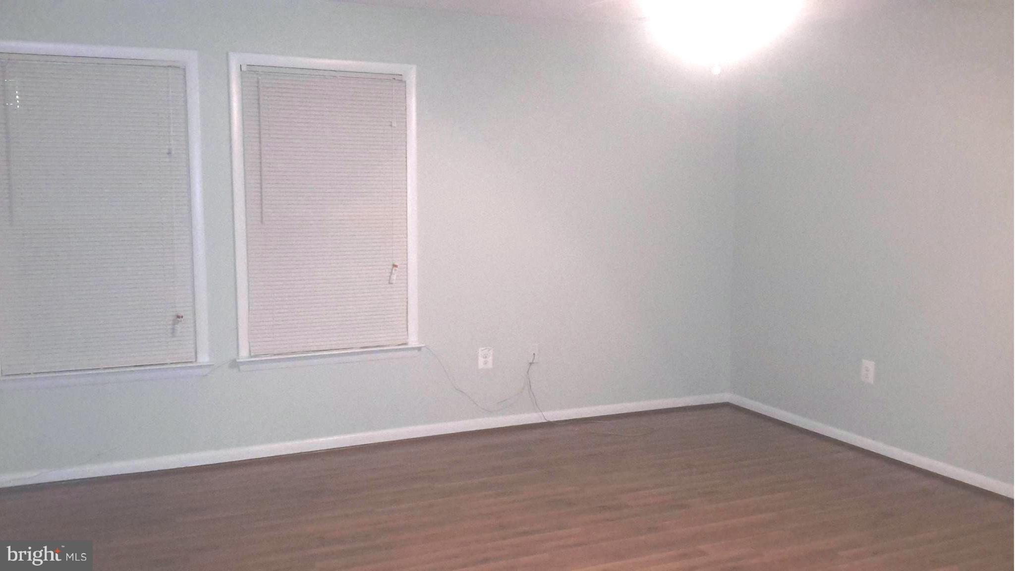 THE FALLS GARDEN - Residential Lease