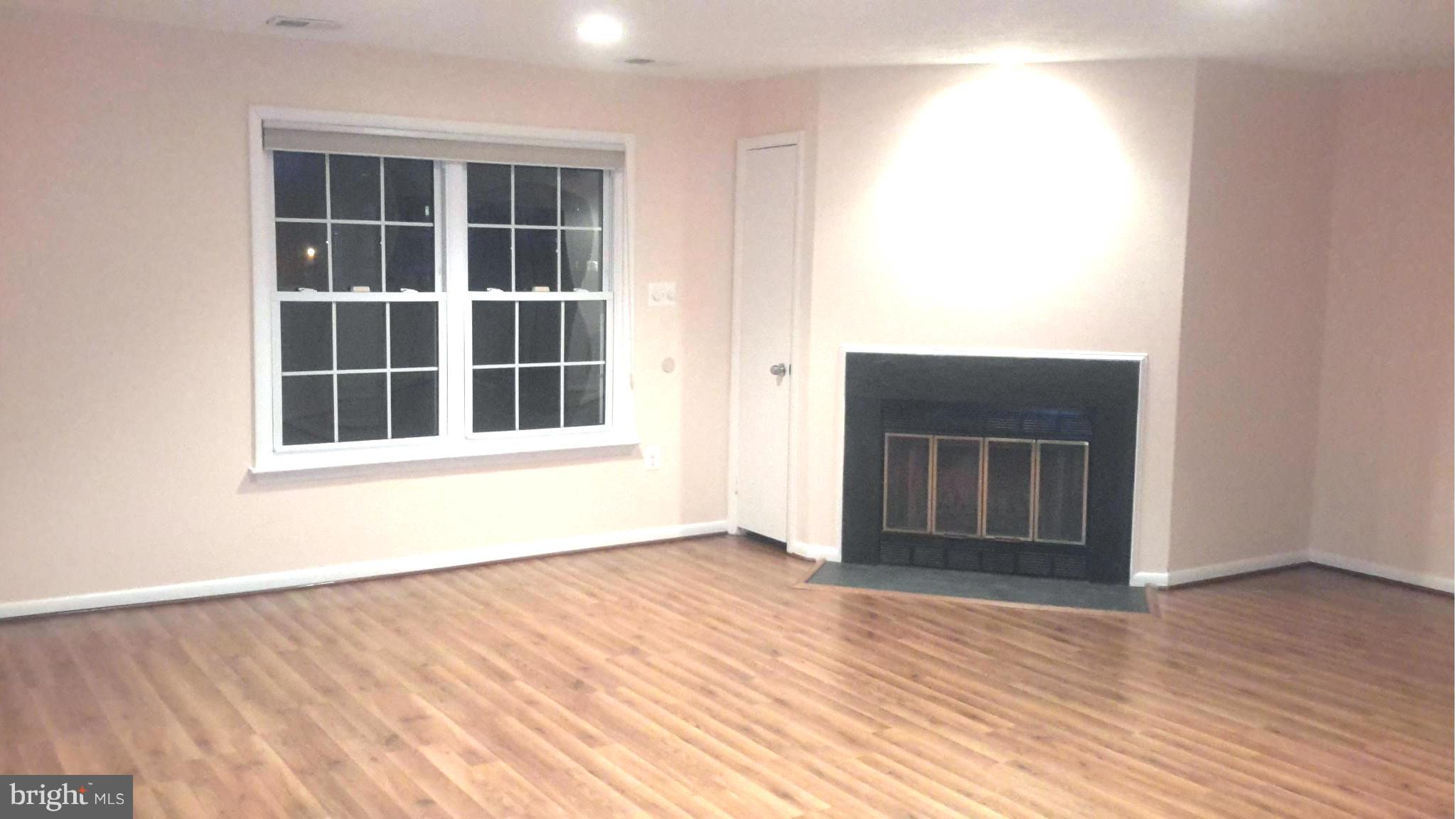 THE FALLS GARDEN - Residential Lease