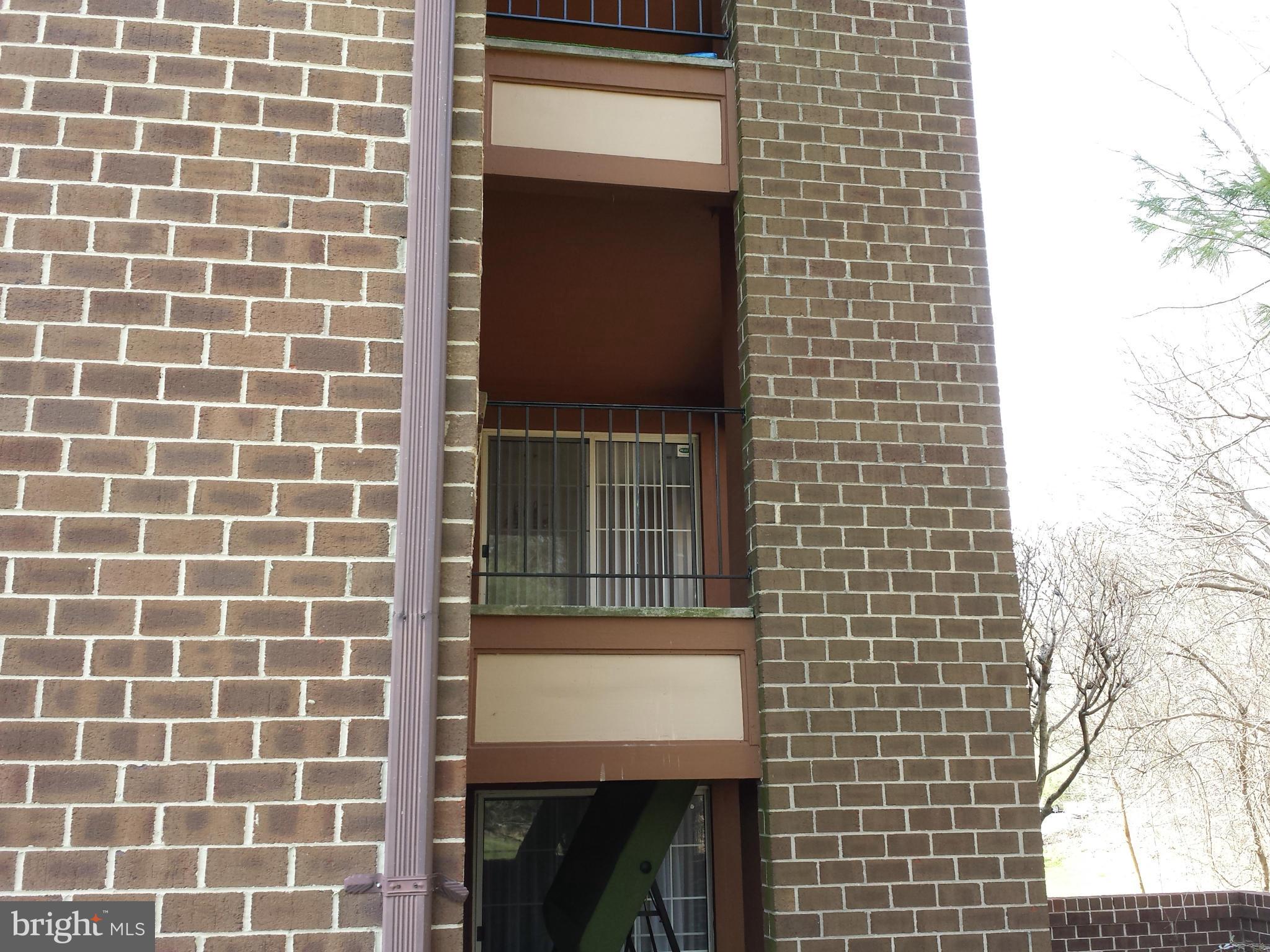 THE FALLS GARDEN - Residential Lease