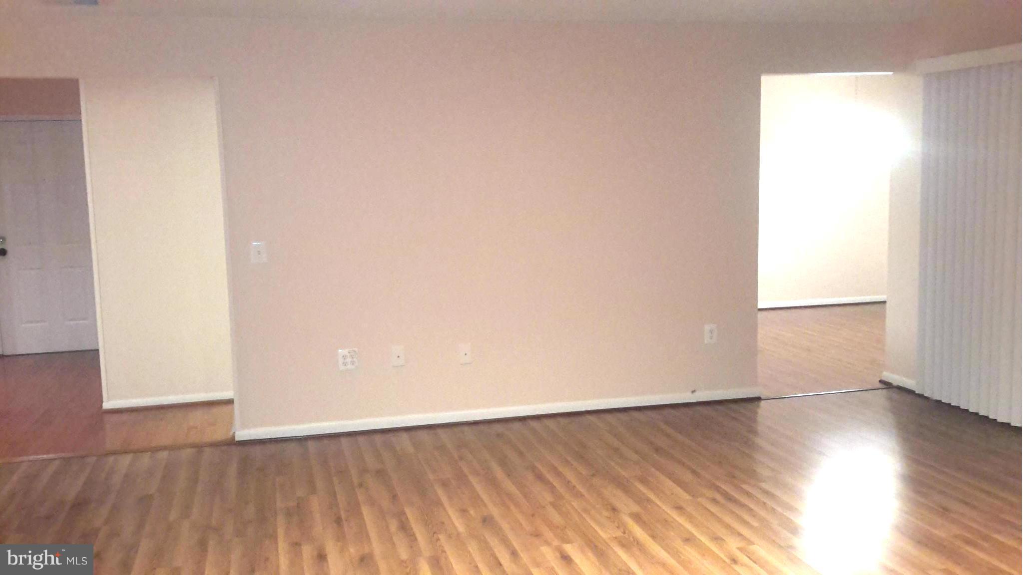 THE FALLS GARDEN - Residential Lease