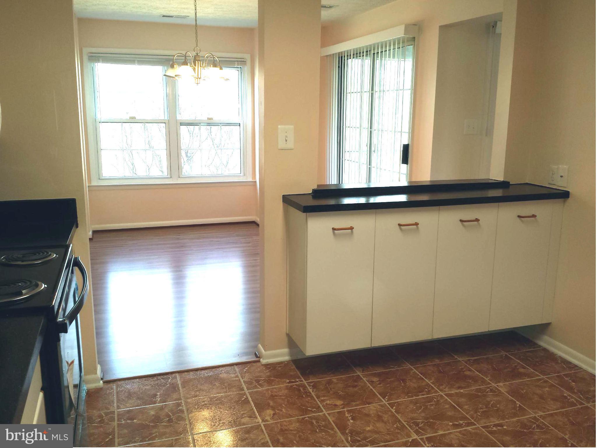 THE FALLS GARDEN - Residential Lease