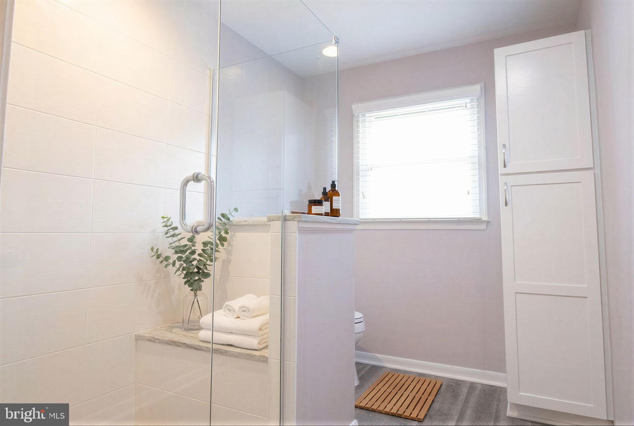 RAVENVIEW - Residential