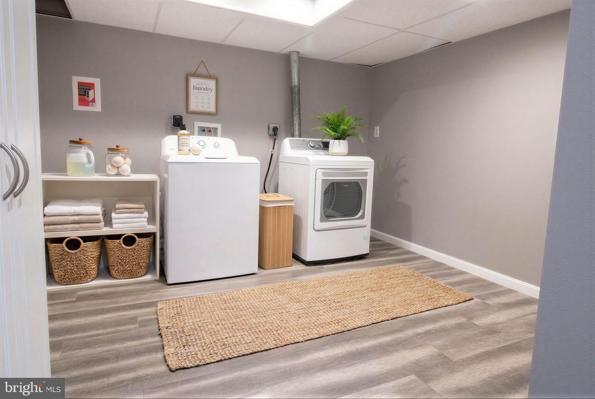 RAVENVIEW - Residential