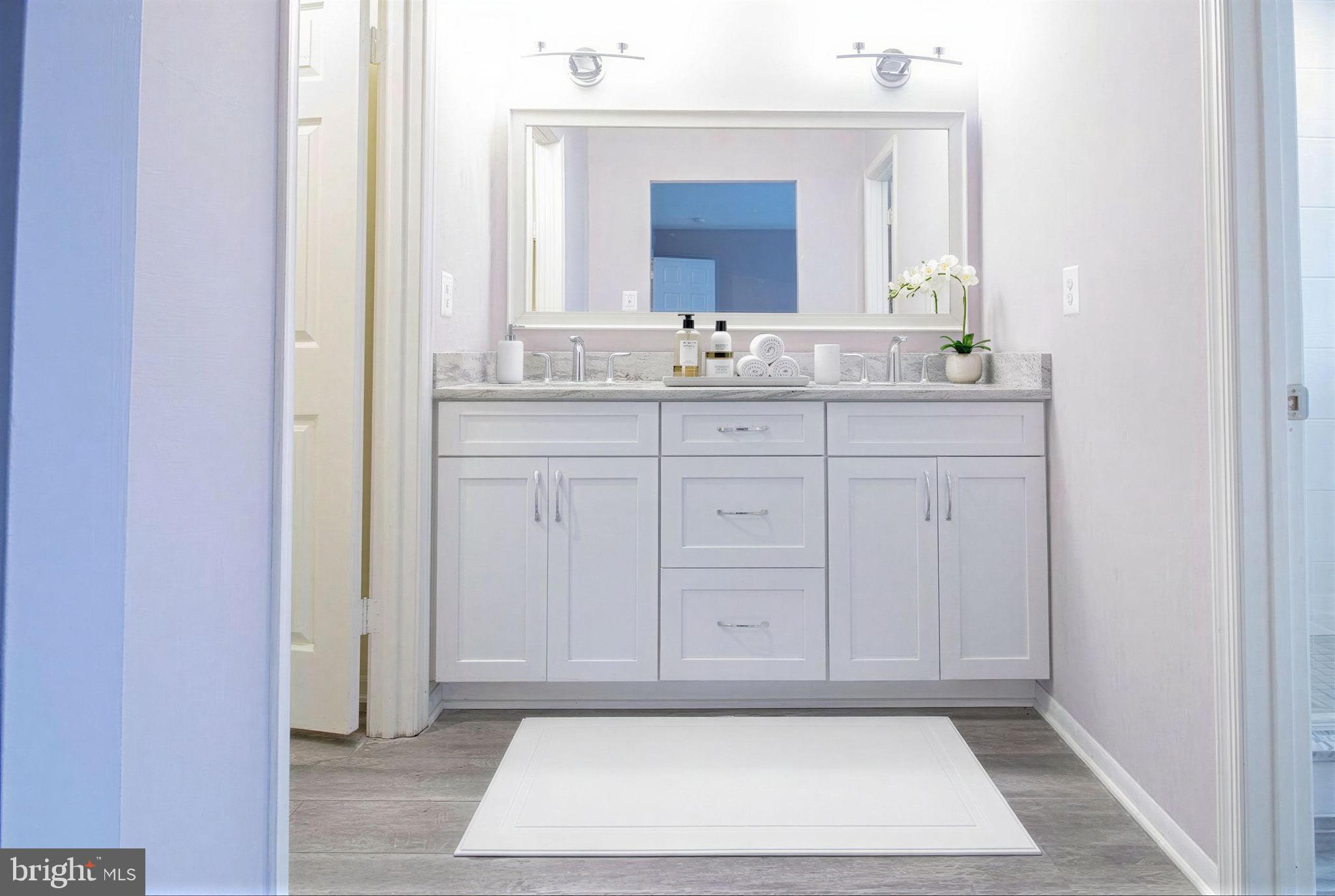 RAVENVIEW - Residential