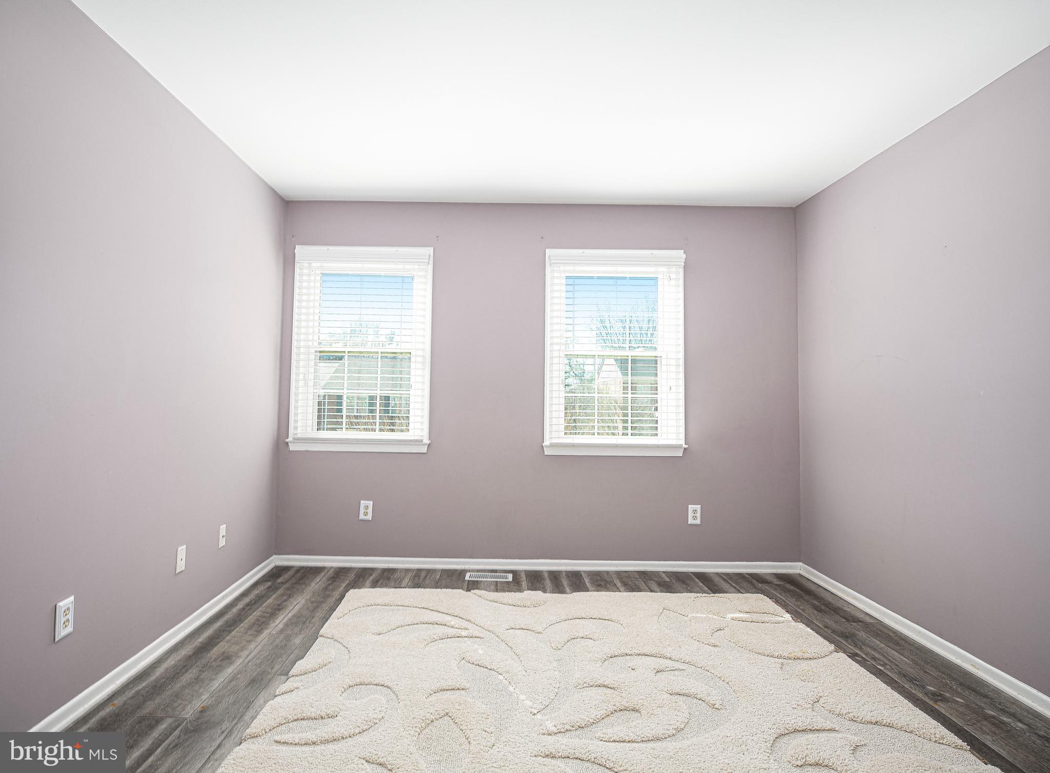 RAVENVIEW - Residential