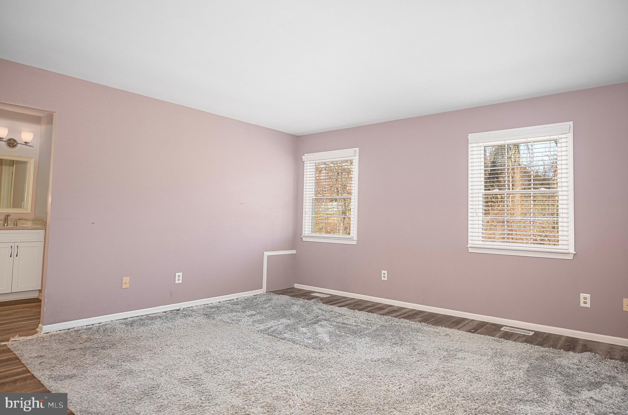 RAVENVIEW - Residential