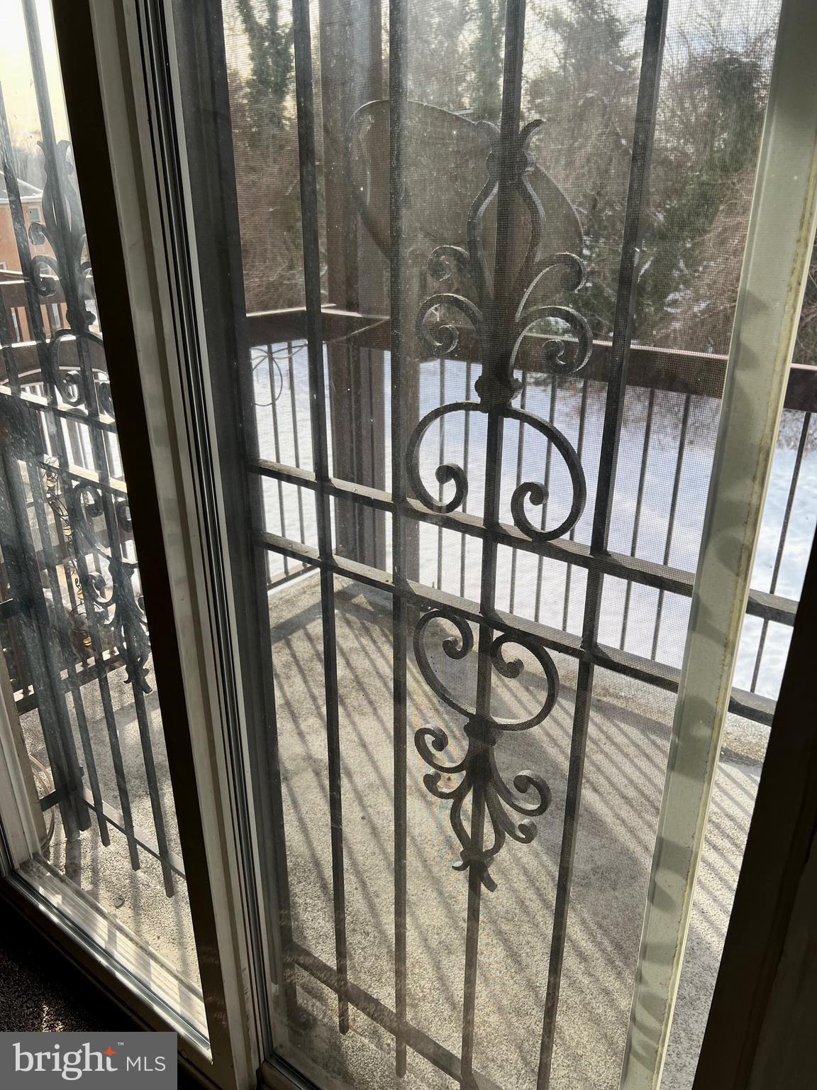 SWANN HILL CONDOMINIUMS - Residential