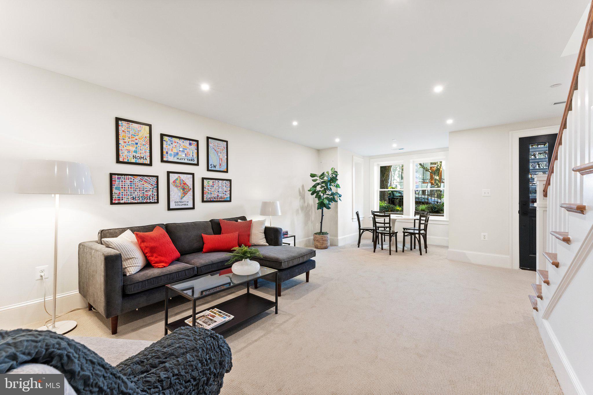 CAPITOL HILL - Residential