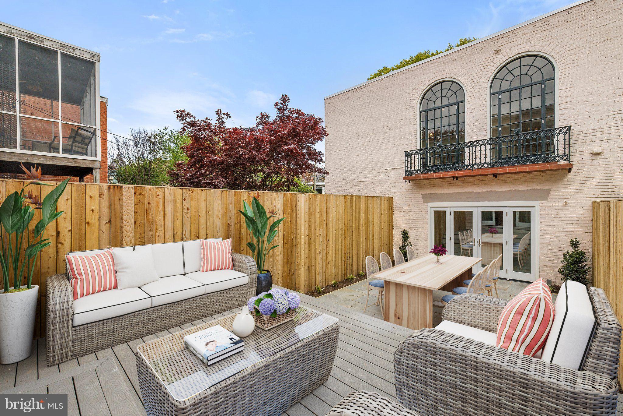 CAPITOL HILL - Residential