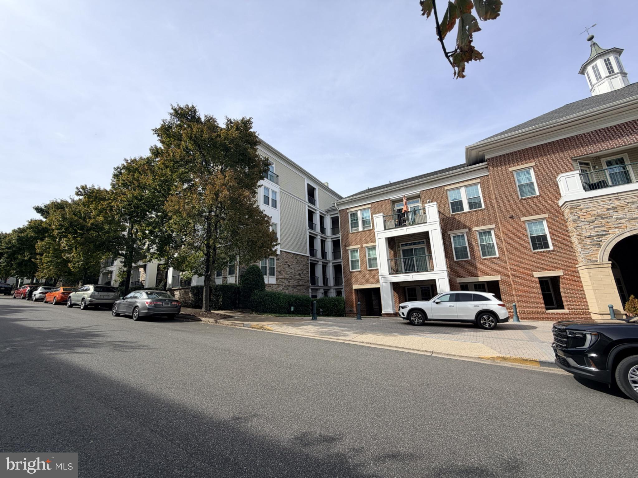 2321 25TH STREET S 2-209