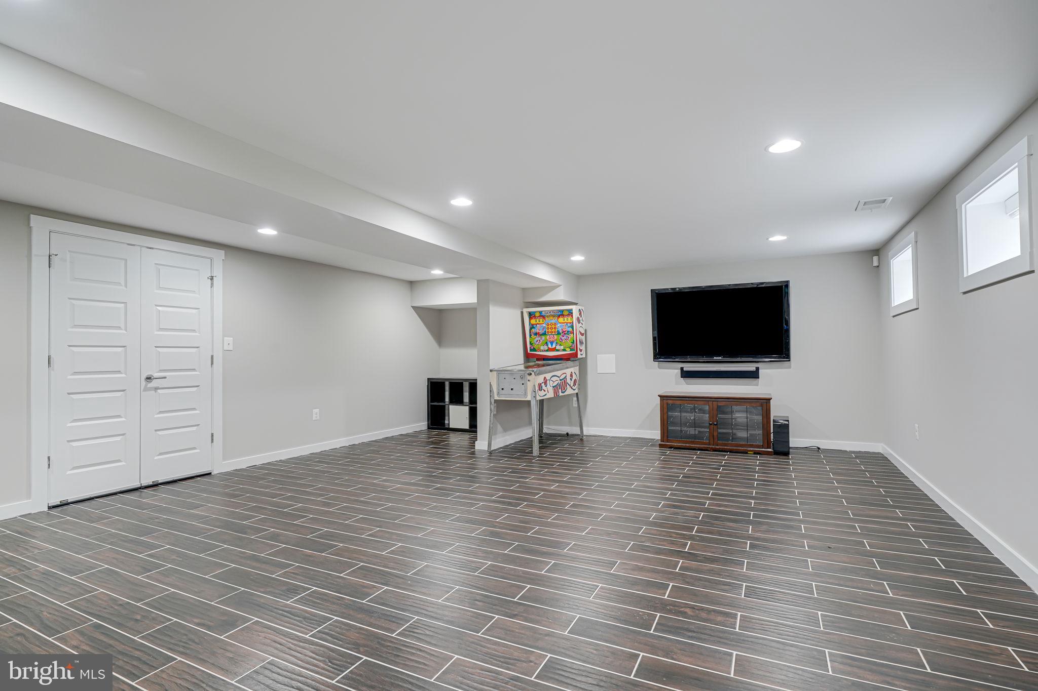 HIGHVIEW PARK - Residential