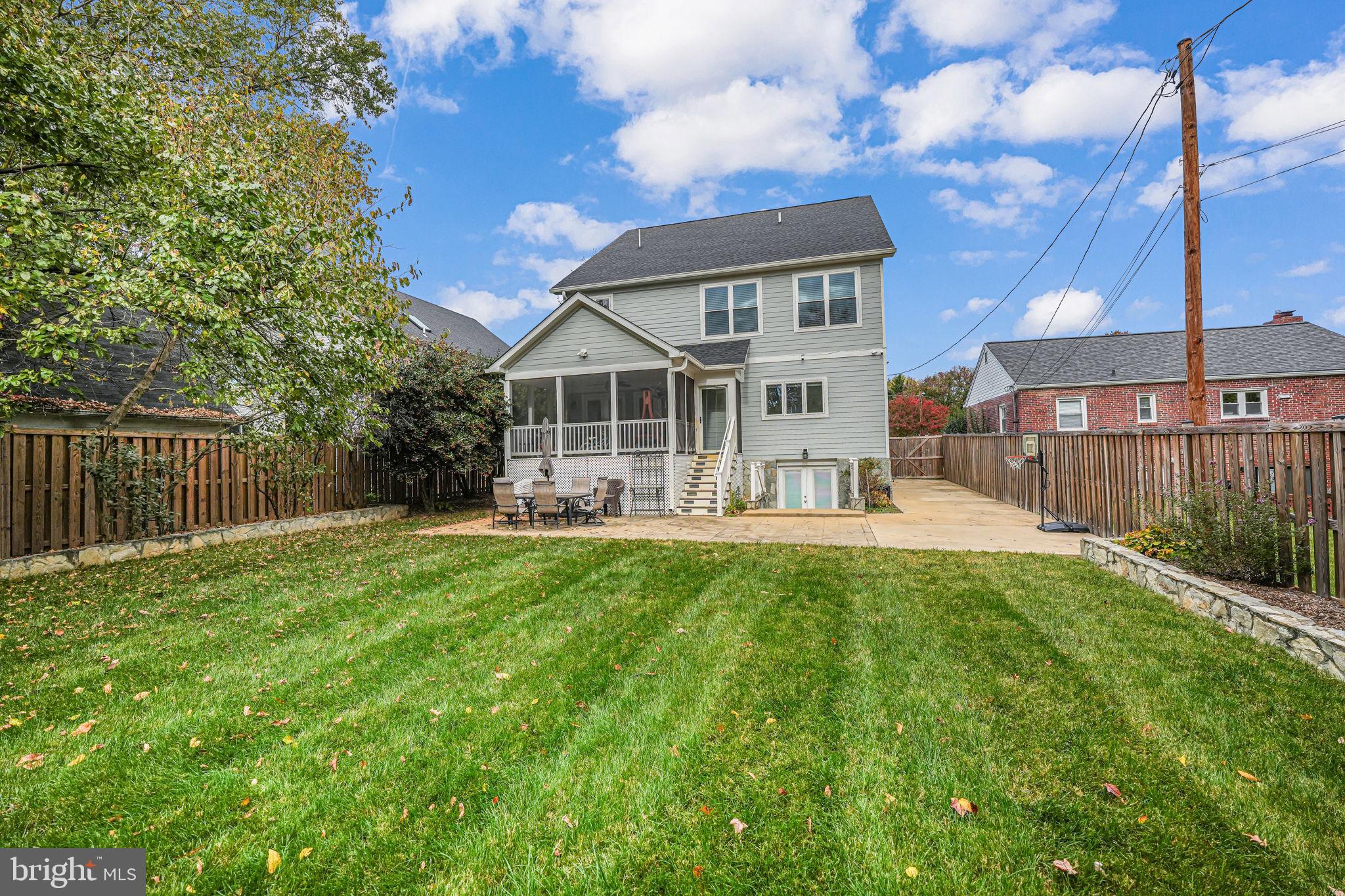 HIGHVIEW PARK - Residential