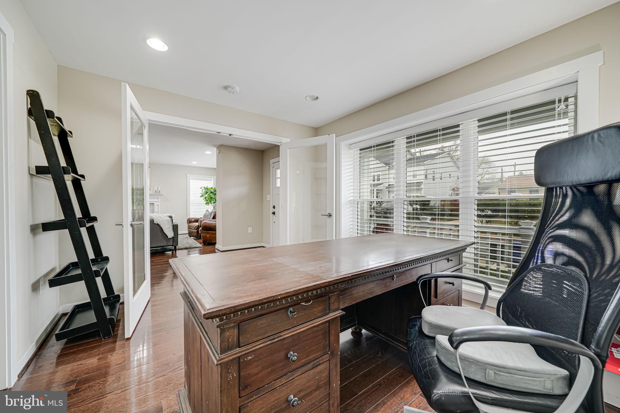 HIGHVIEW PARK - Residential