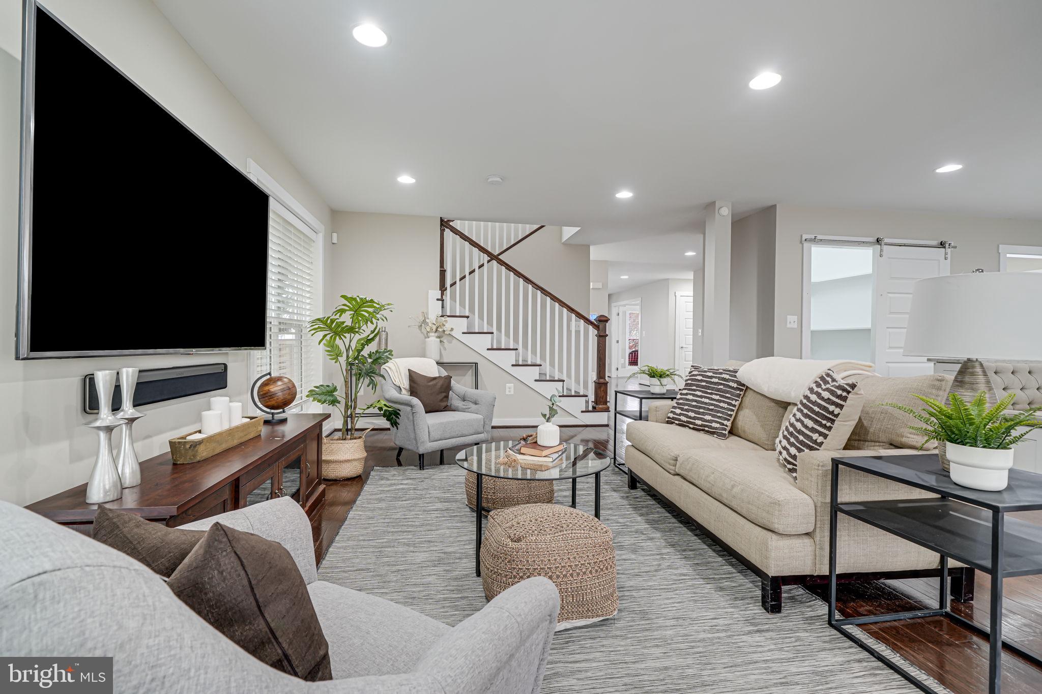 HIGHVIEW PARK - Residential