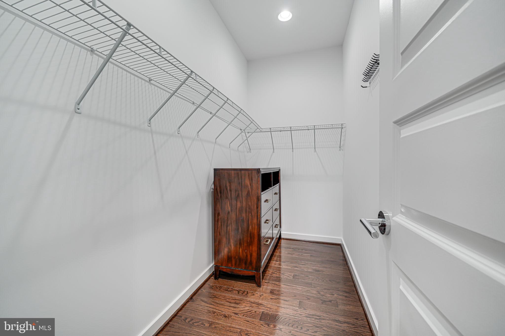 HIGHVIEW PARK - Residential