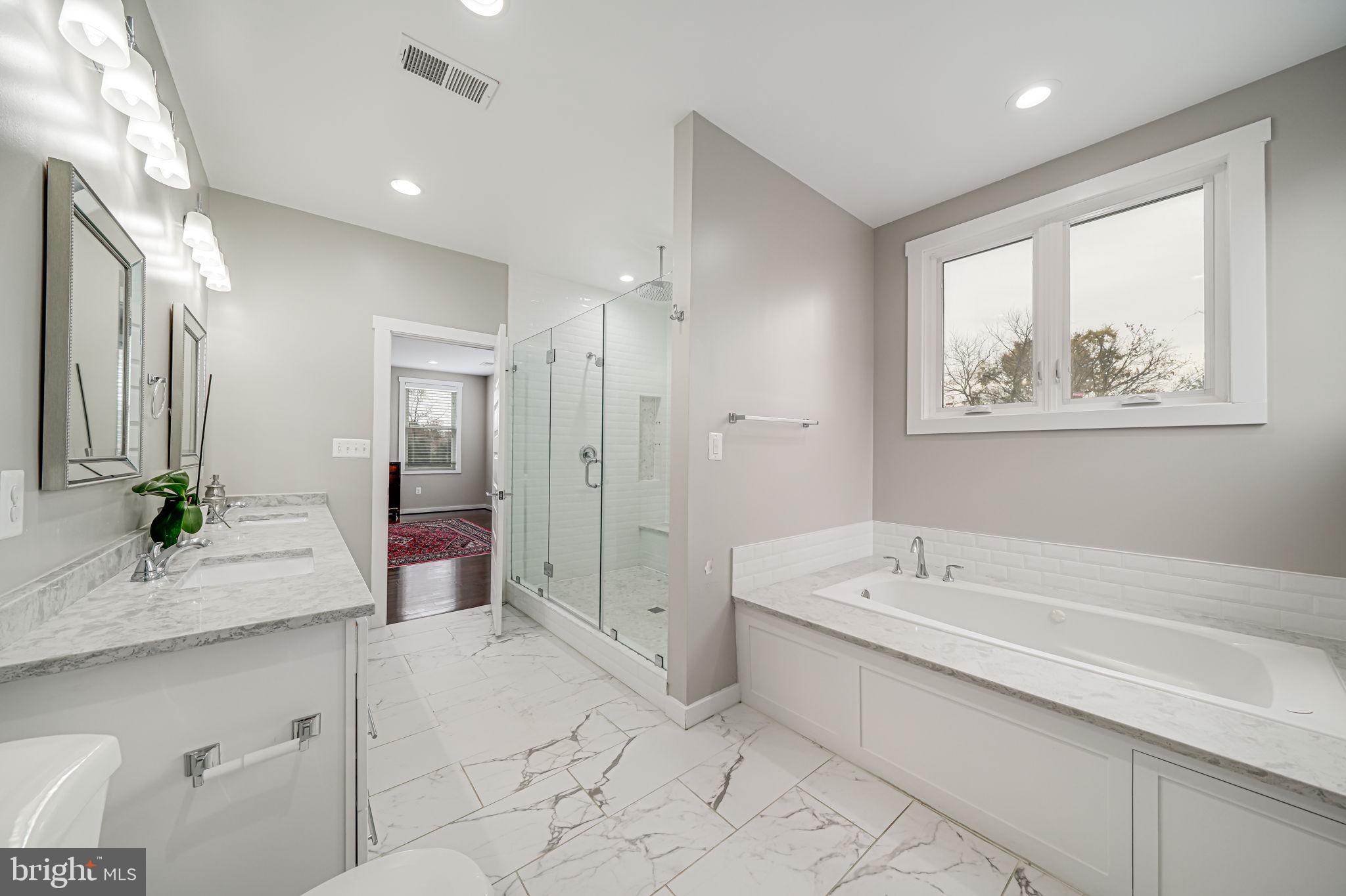 HIGHVIEW PARK - Residential