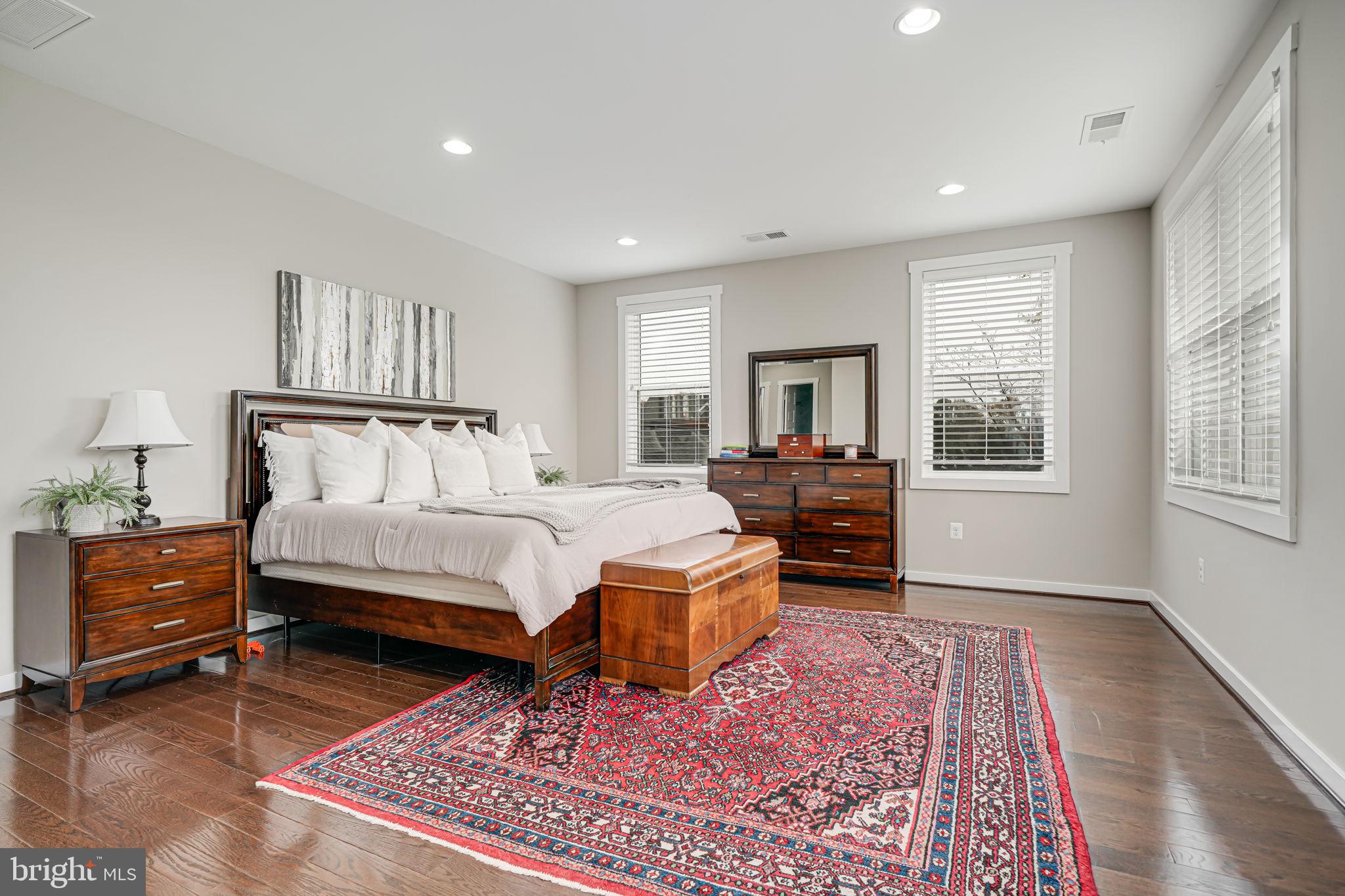 HIGHVIEW PARK - Residential