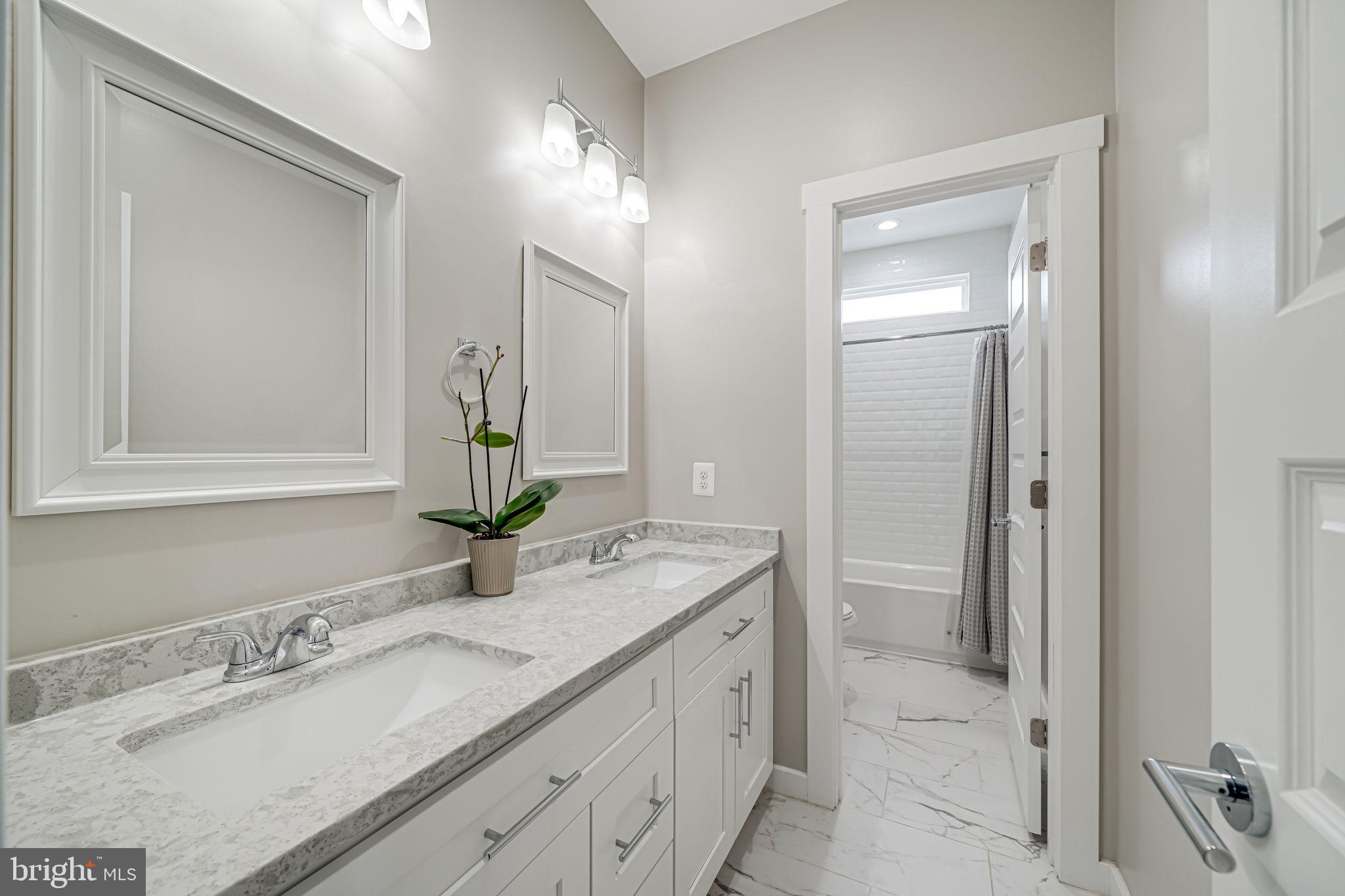 HIGHVIEW PARK - Residential