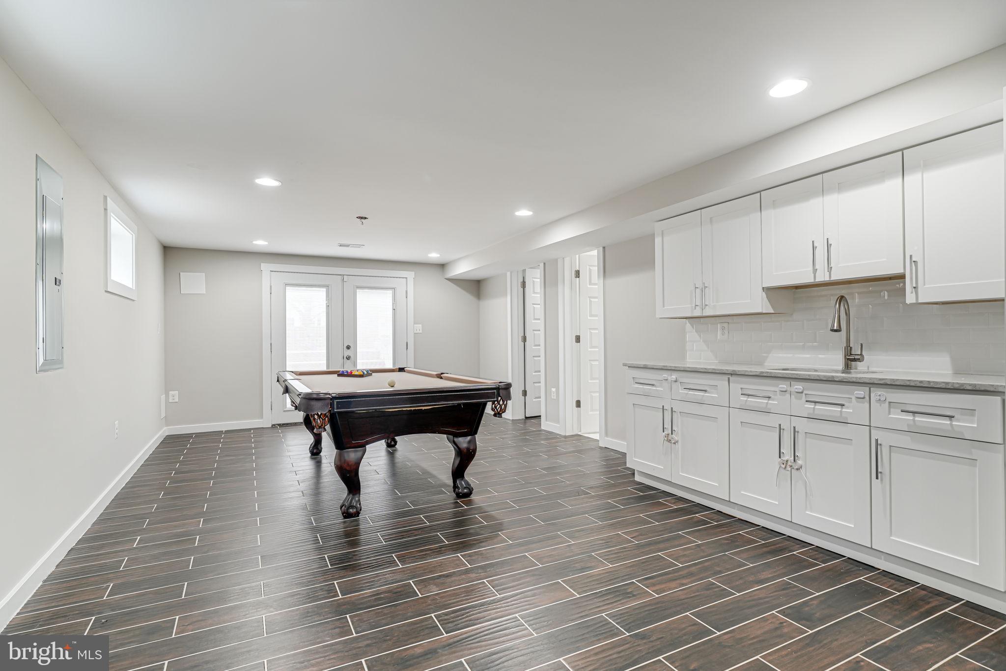 HIGHVIEW PARK - Residential