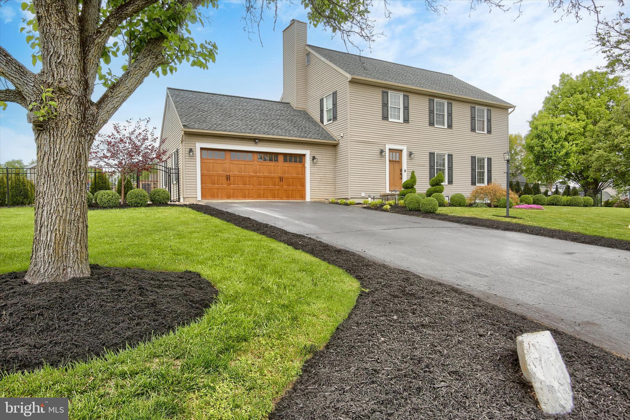 11 WHEATSTONE DRIVE