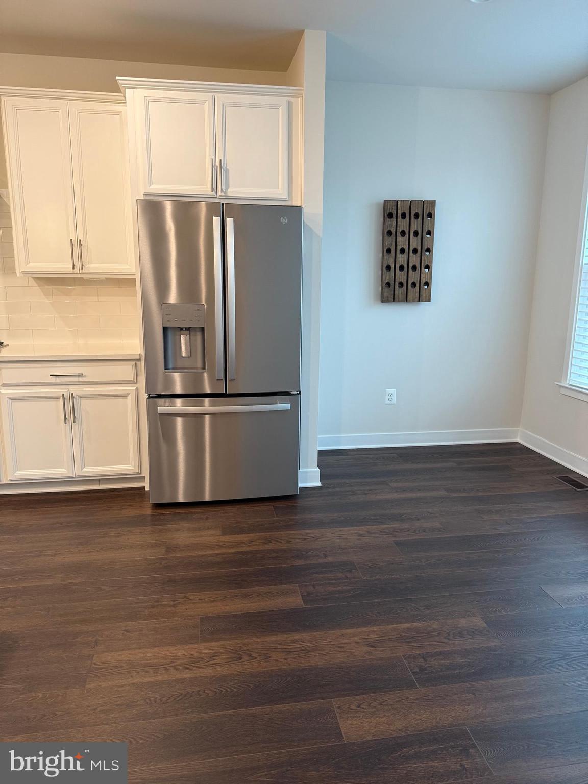 LANDSDALE - Residential Lease