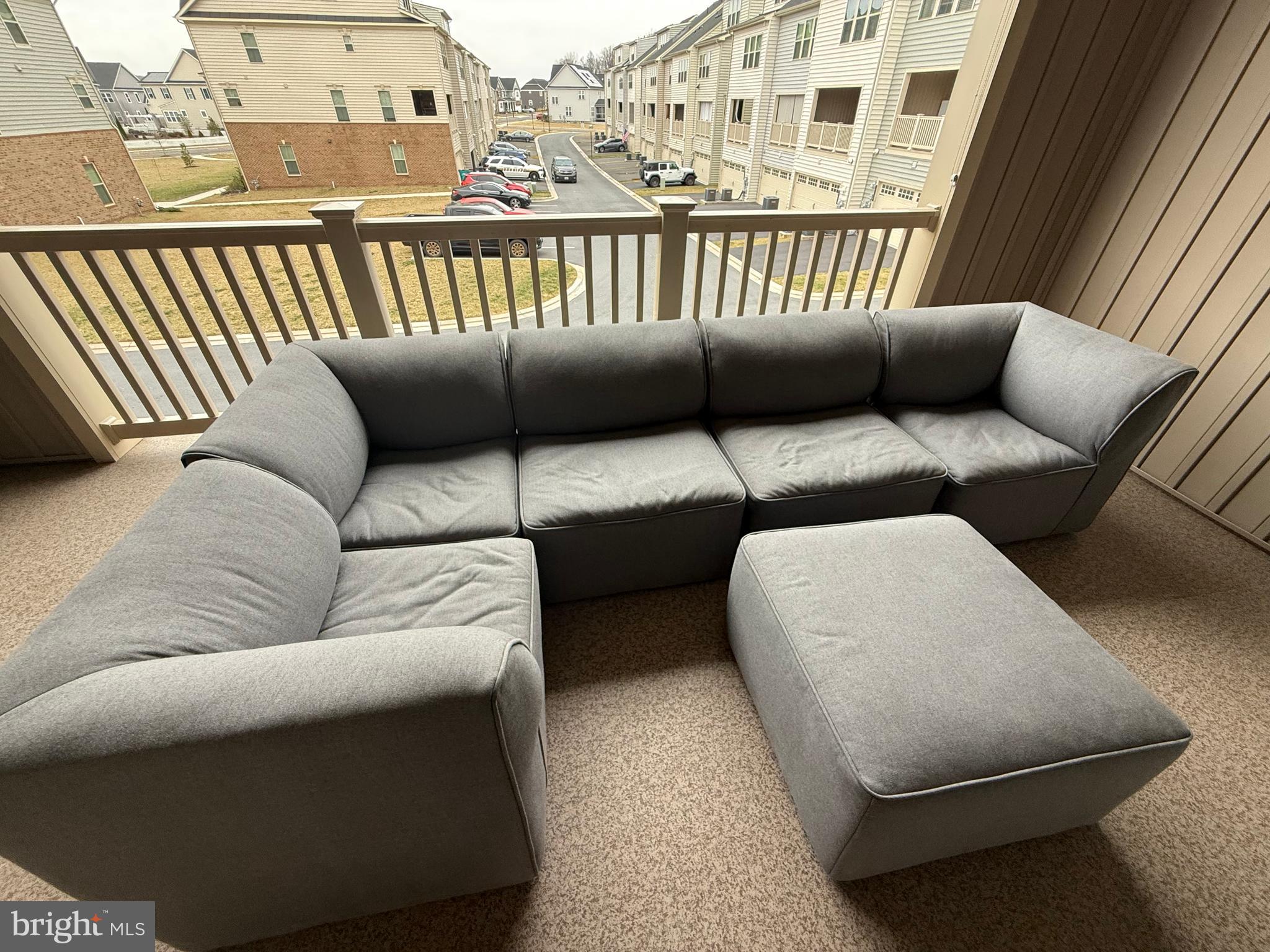 LANDSDALE - Residential Lease