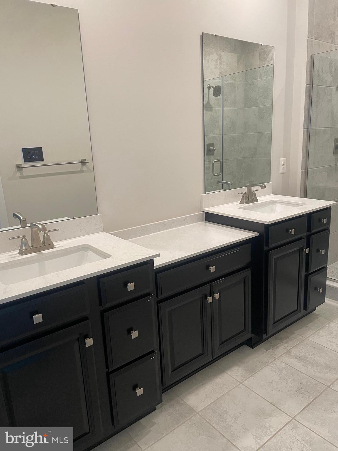 LANDSDALE - Residential Lease