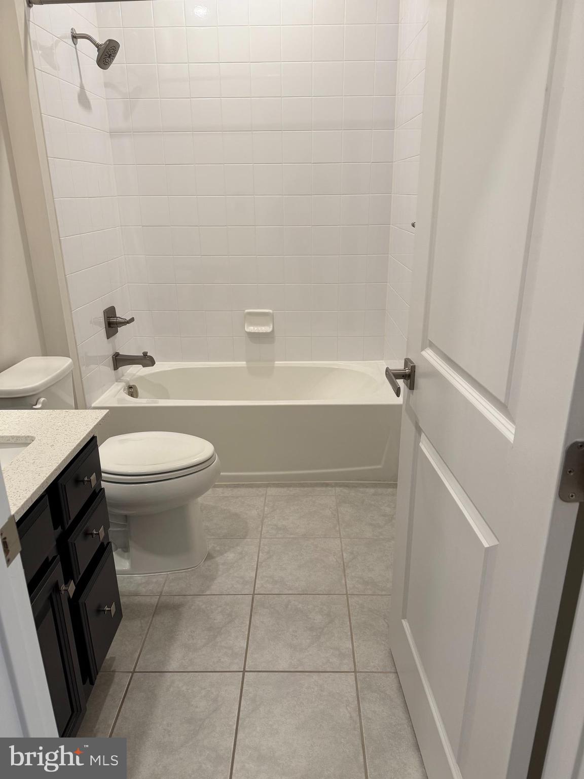 LANDSDALE - Residential Lease