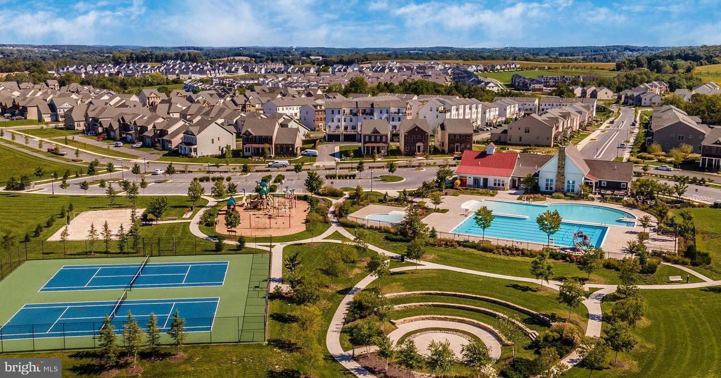 LANDSDALE - Residential Lease