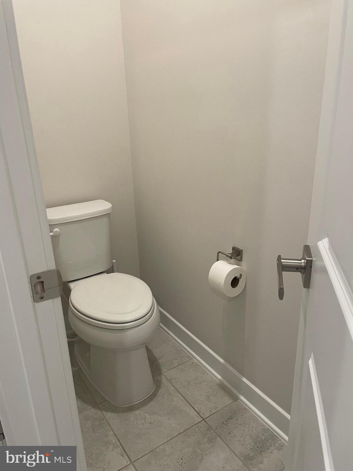 LANDSDALE - Residential Lease