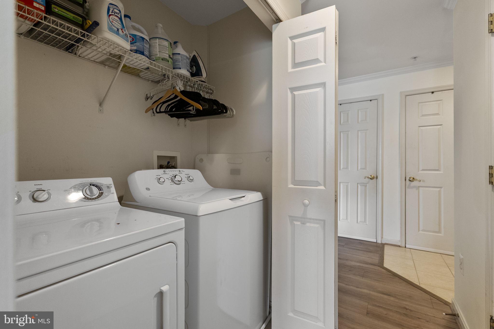 BALLENGER POINT CONDOS - Residential