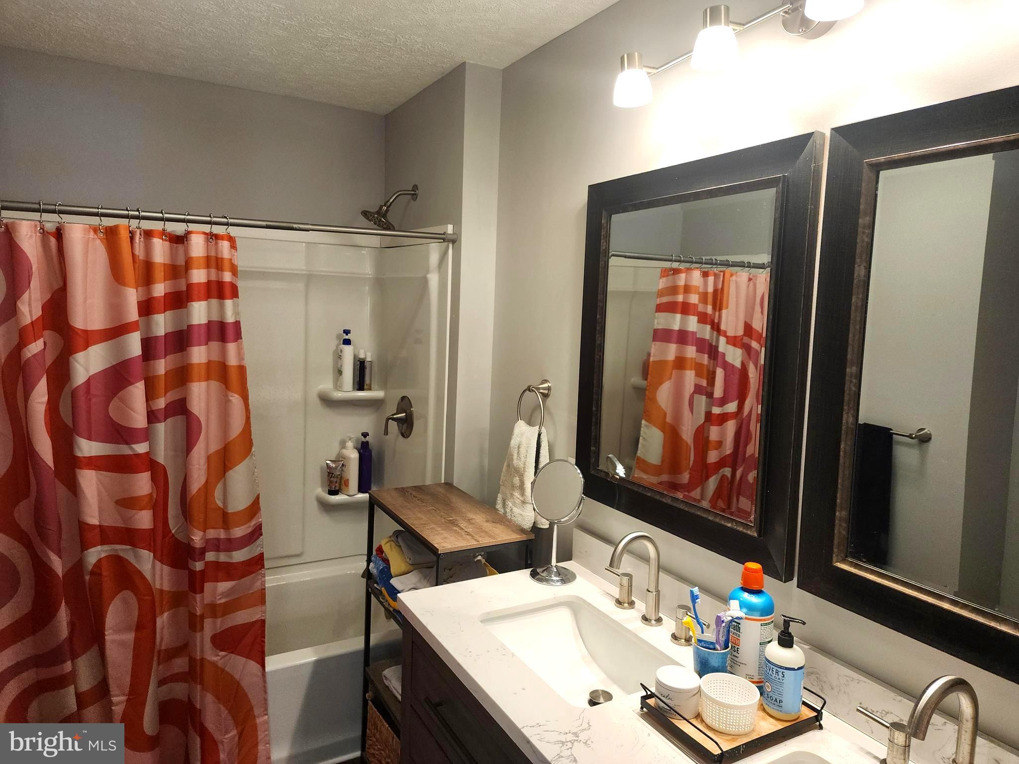 BEL AIR - Residential