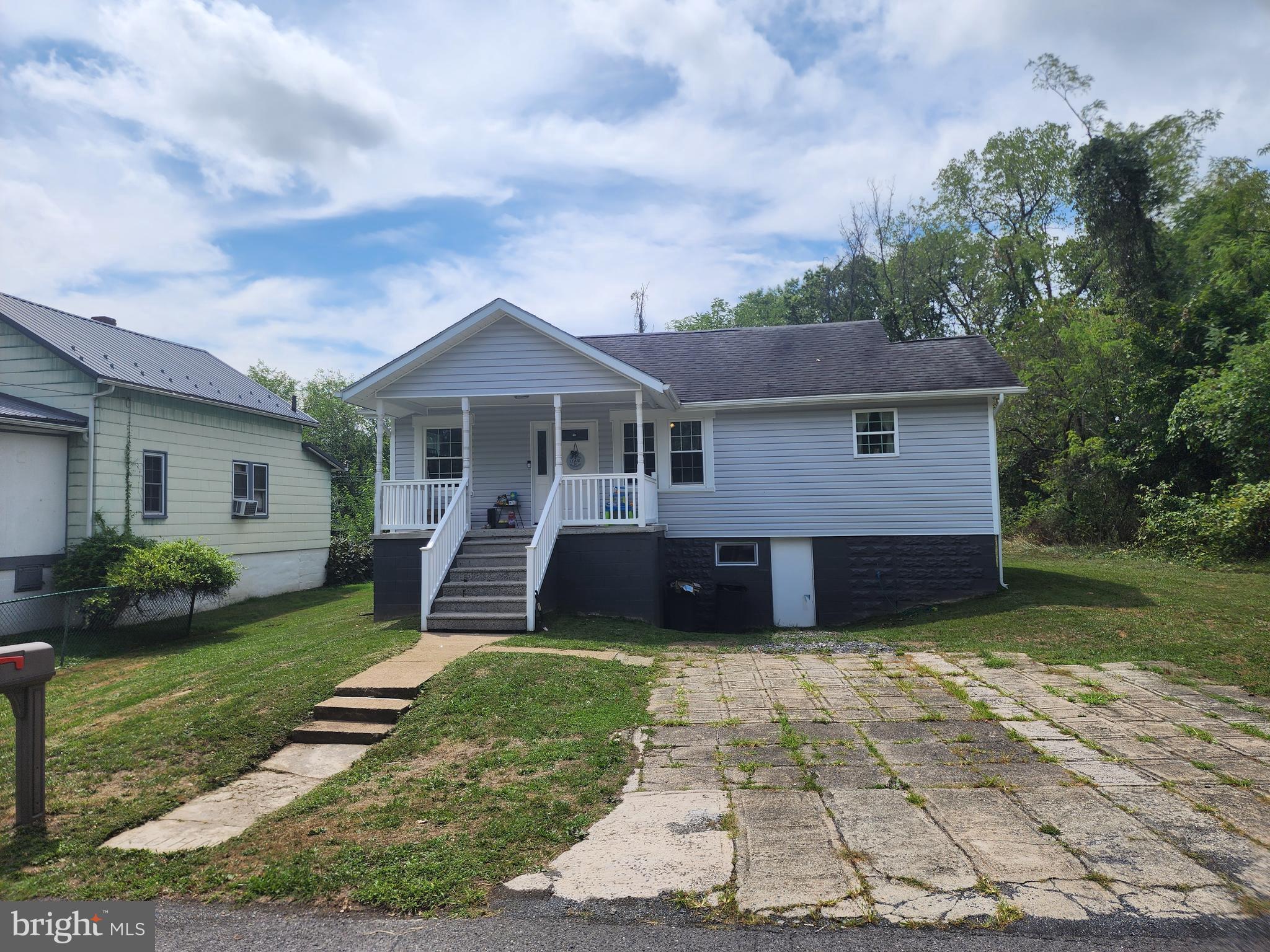 BEL AIR - Residential