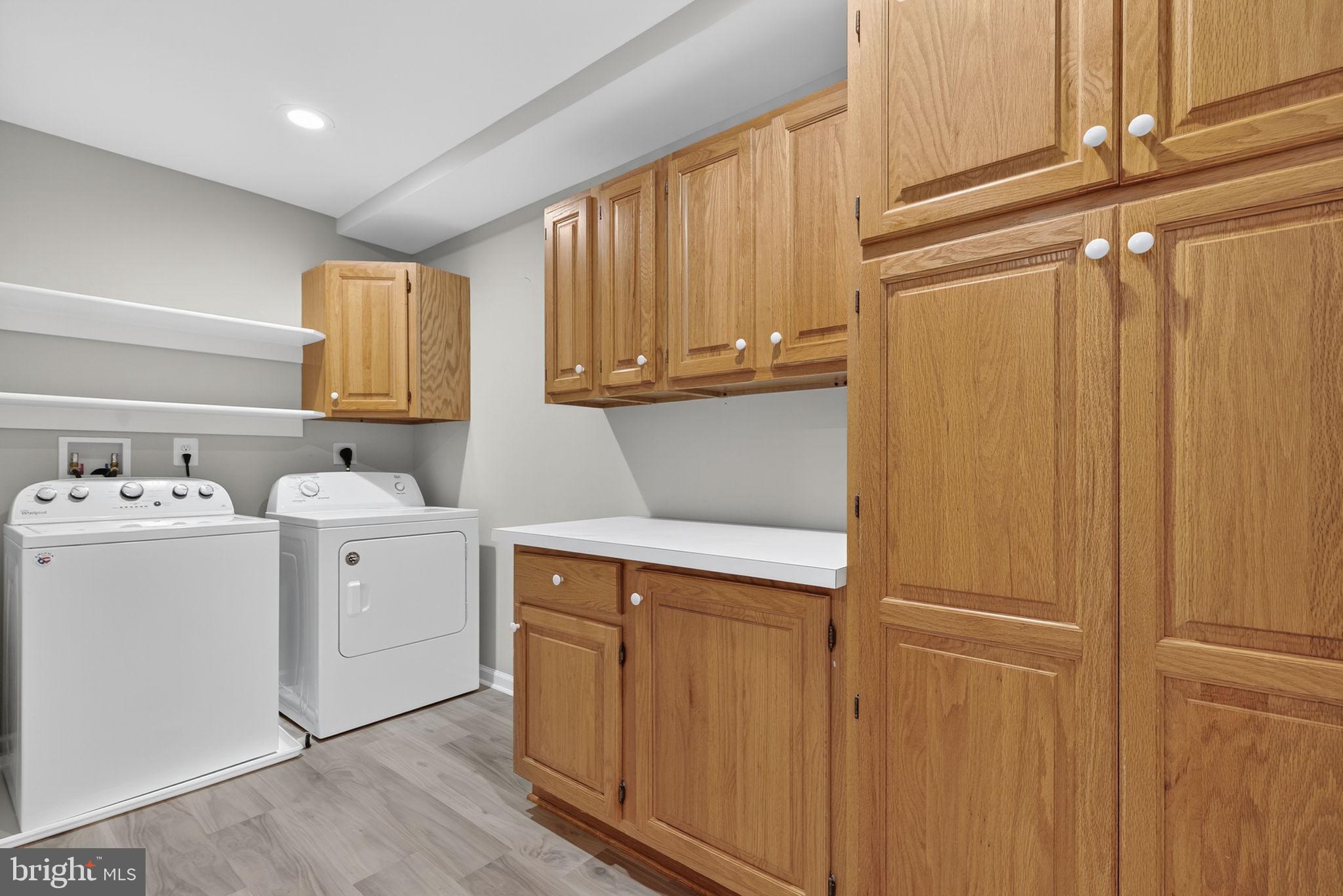 LORD FAIRFAX/MDLTWN GLEN - Residential