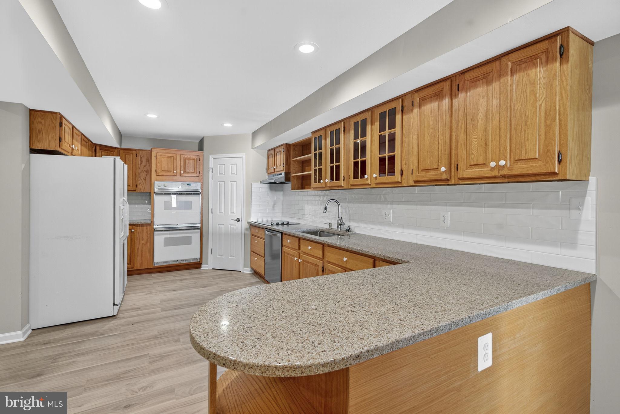 LORD FAIRFAX/MDLTWN GLEN - Residential