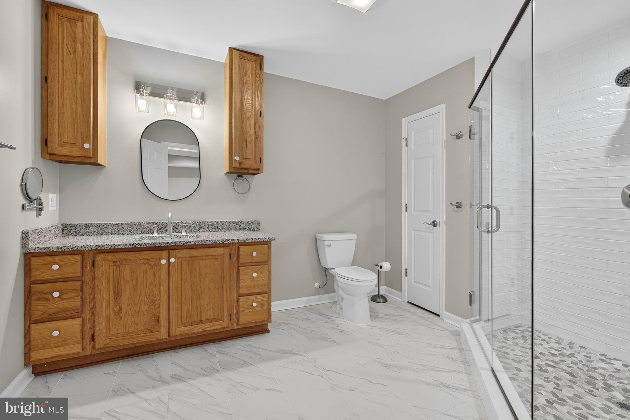 LORD FAIRFAX/MDLTWN GLEN - Residential