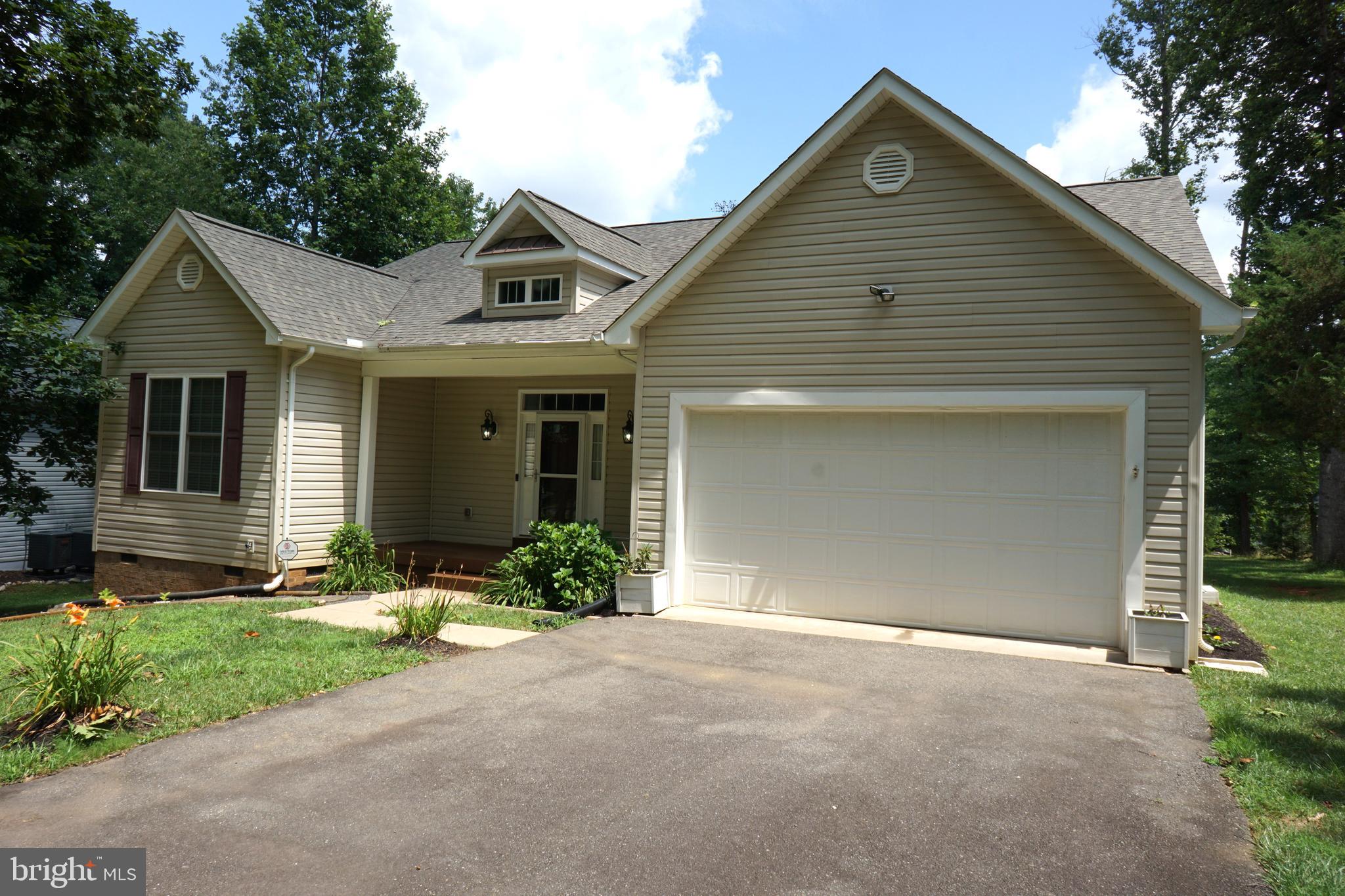 303 STRATFORD CIRCLE