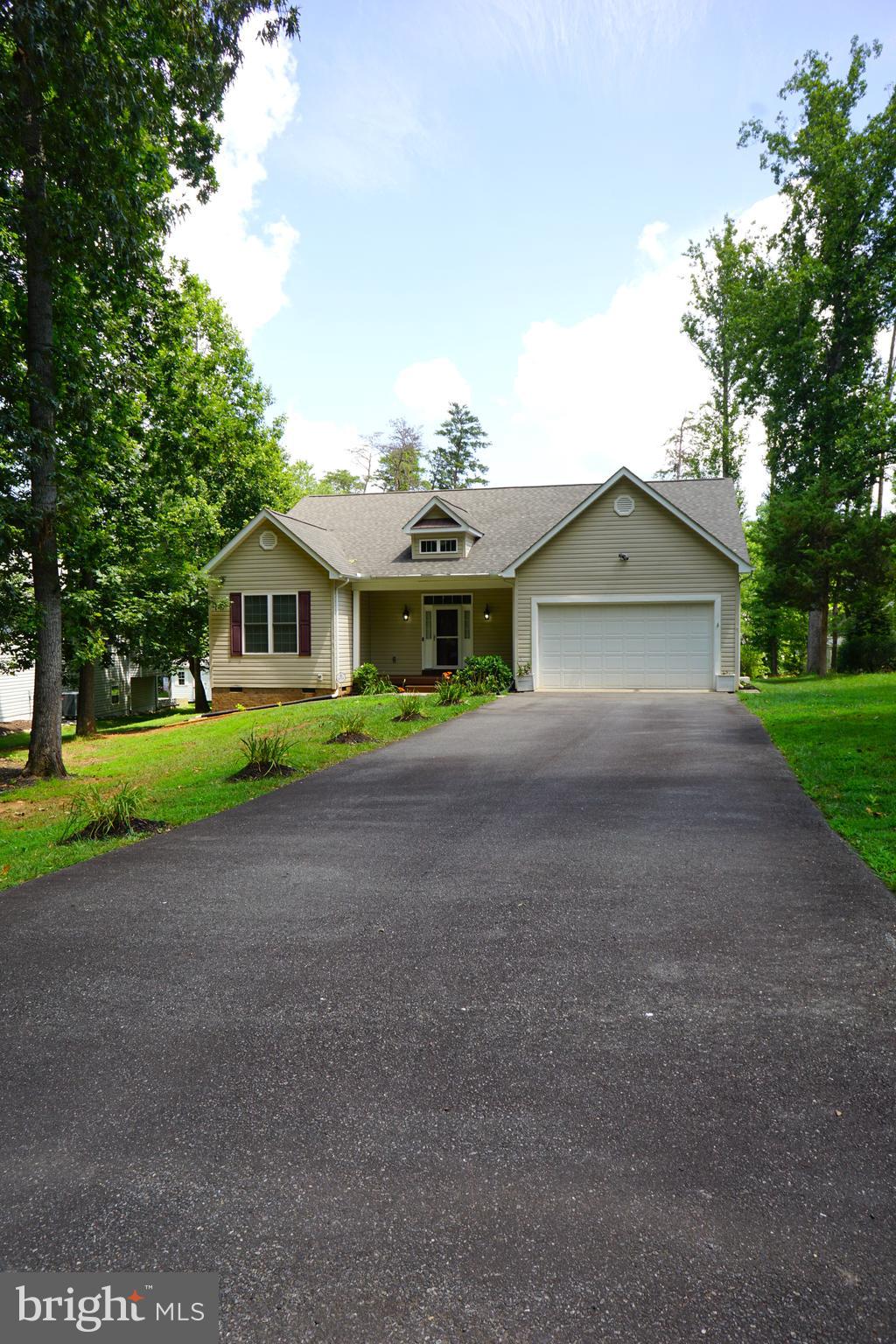 303 STRATFORD CIRCLE