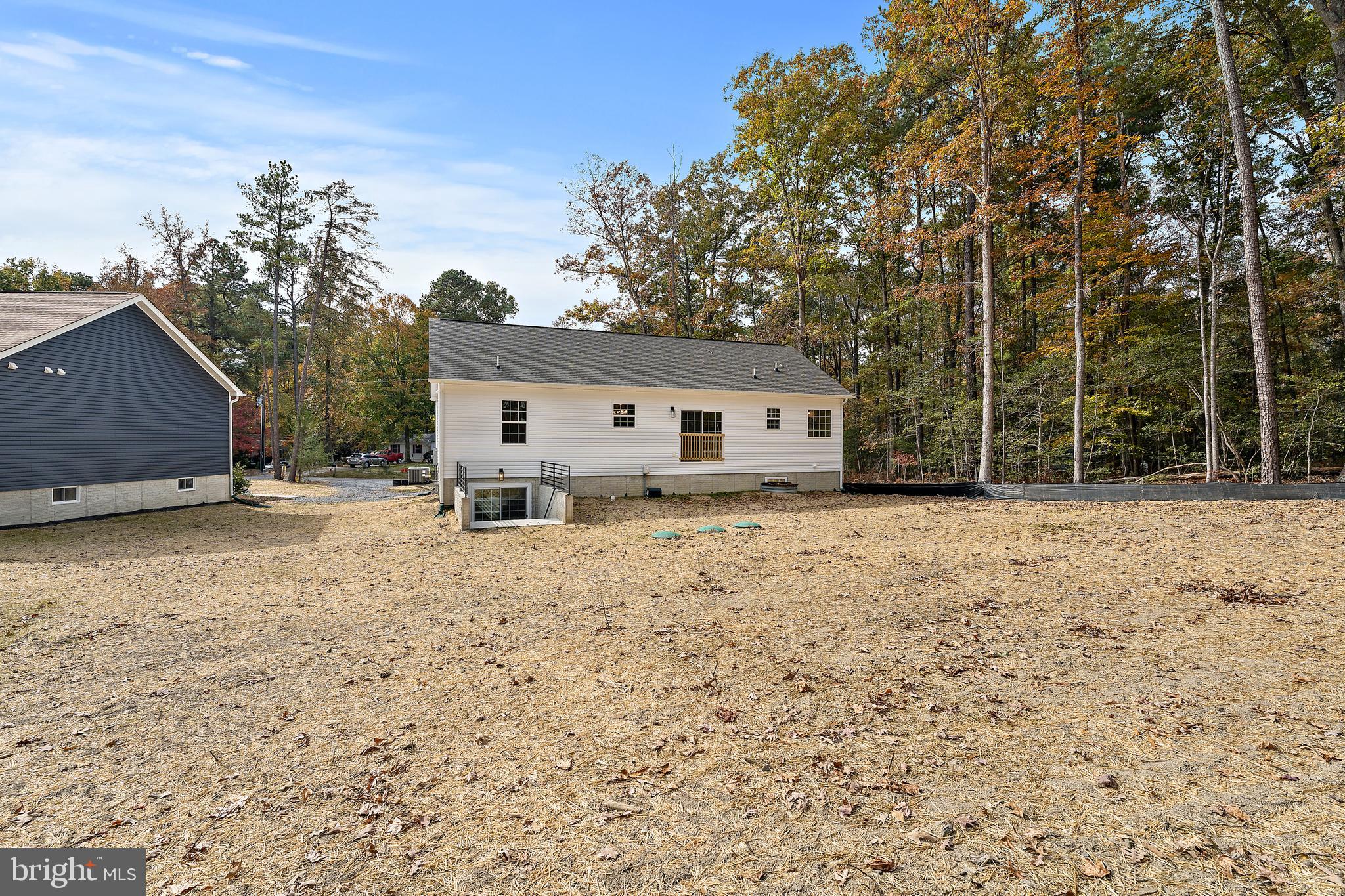 LAKE CAROLINE - Residential