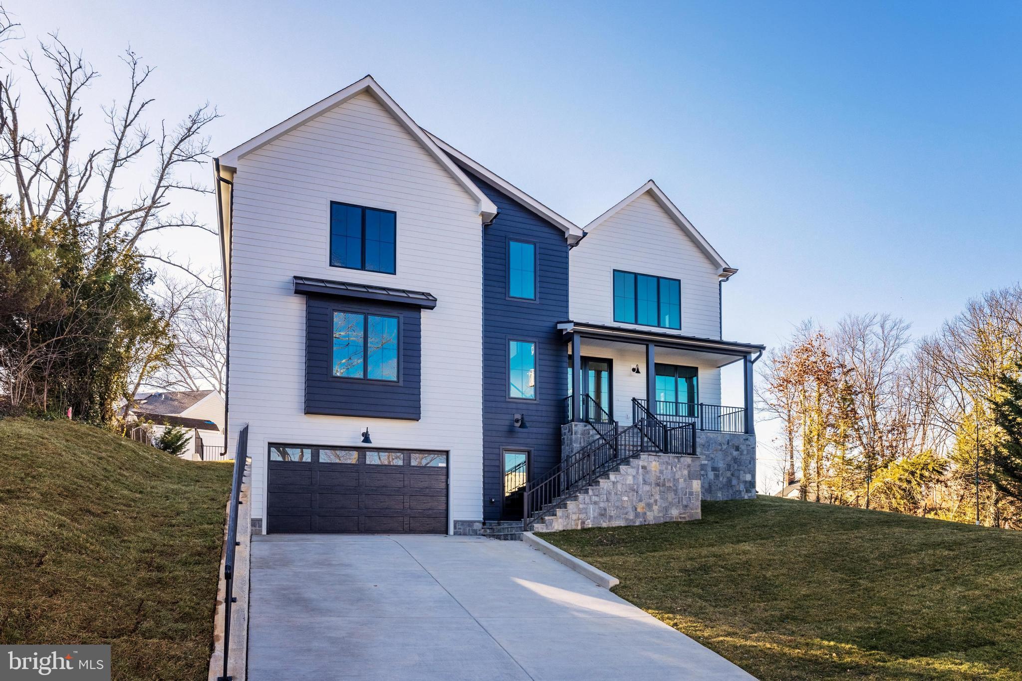 POPLAR HEIGHTS - Residential