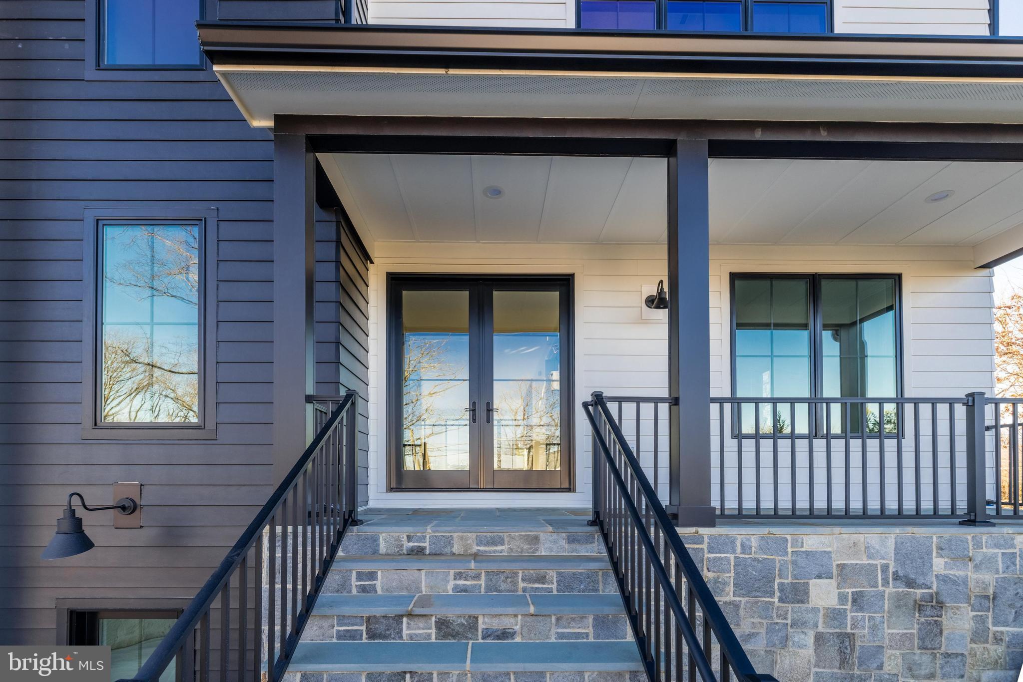 POPLAR HEIGHTS - Residential