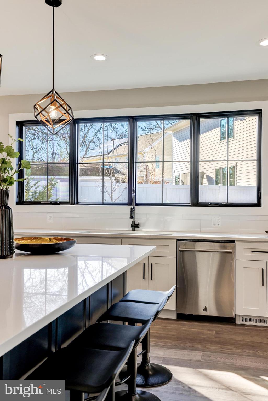 POPLAR HEIGHTS - Residential