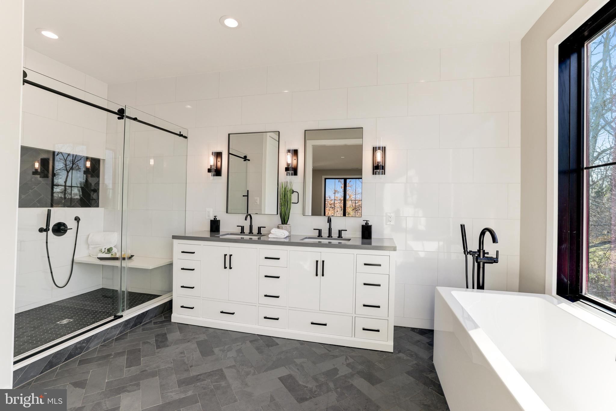 POPLAR HEIGHTS - Residential