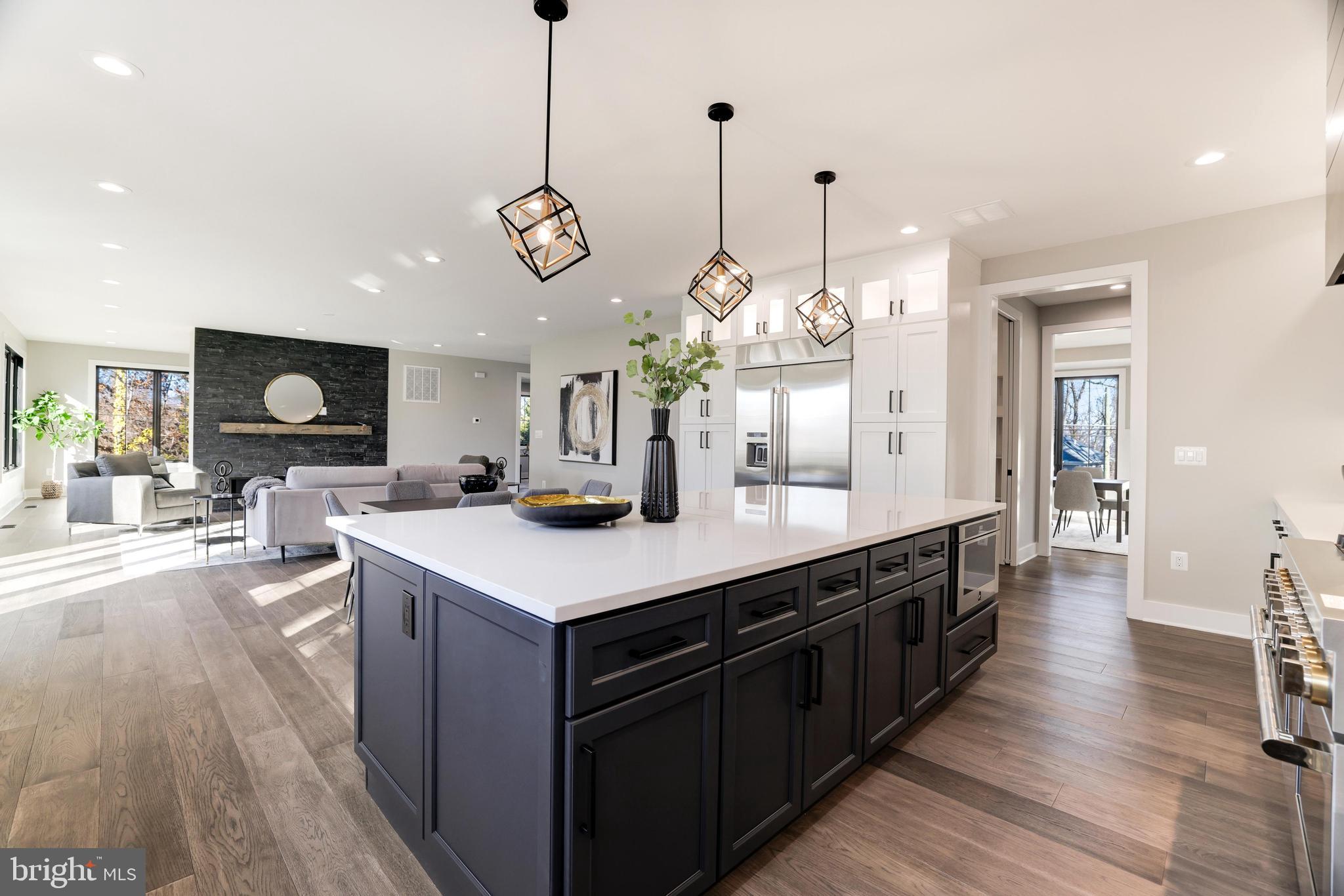 POPLAR HEIGHTS - Residential