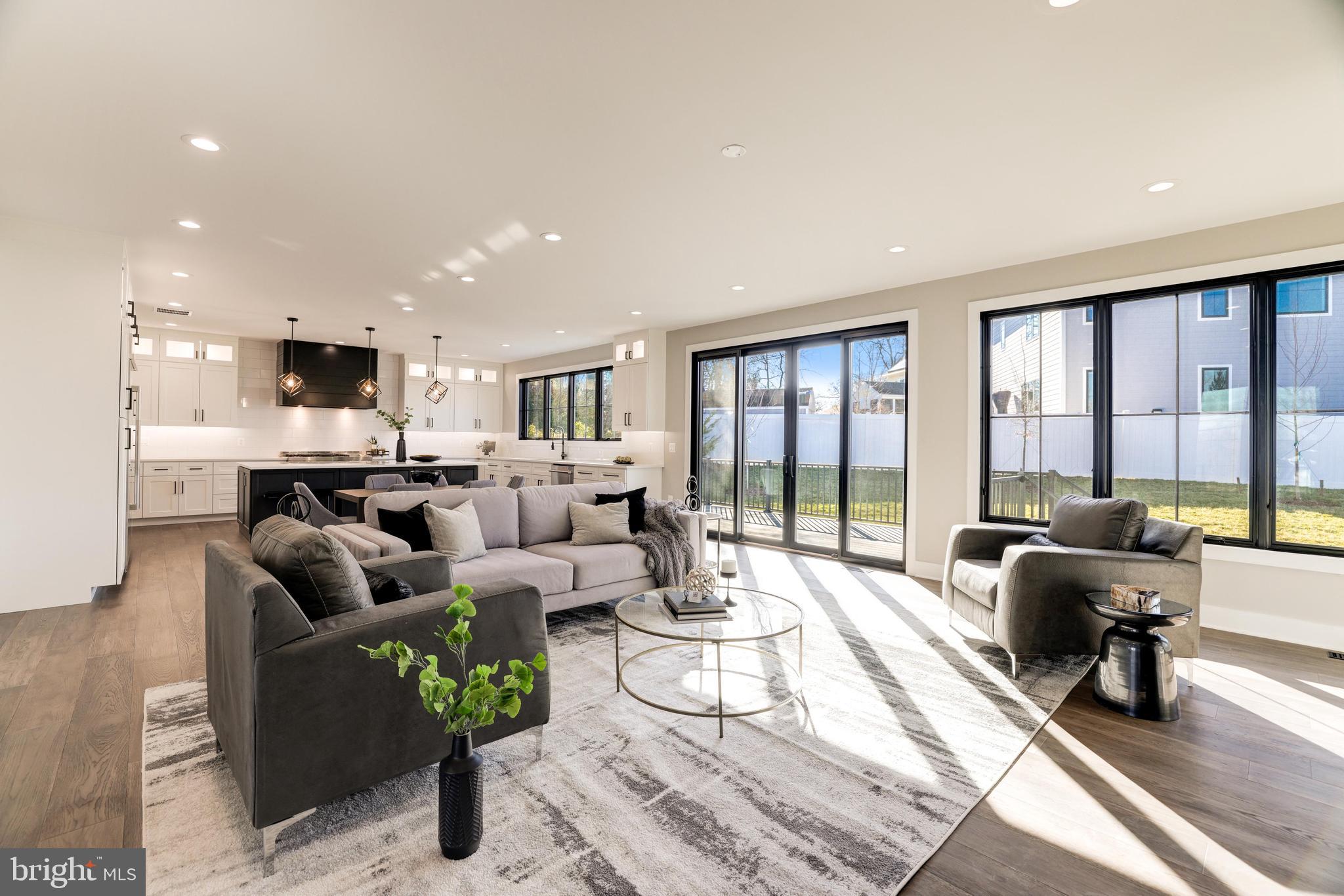 POPLAR HEIGHTS - Residential