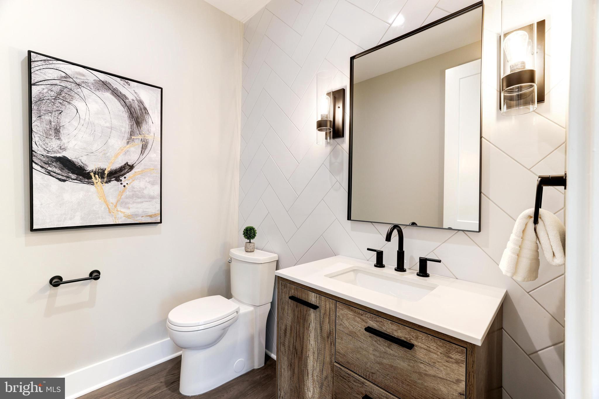 POPLAR HEIGHTS - Residential