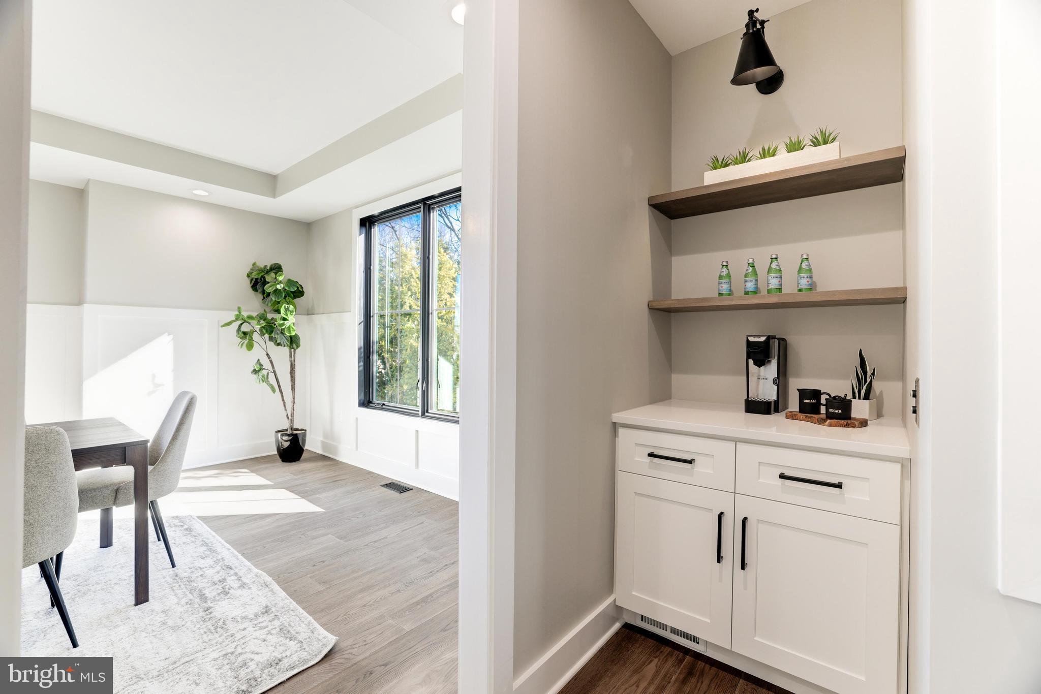 POPLAR HEIGHTS - Residential