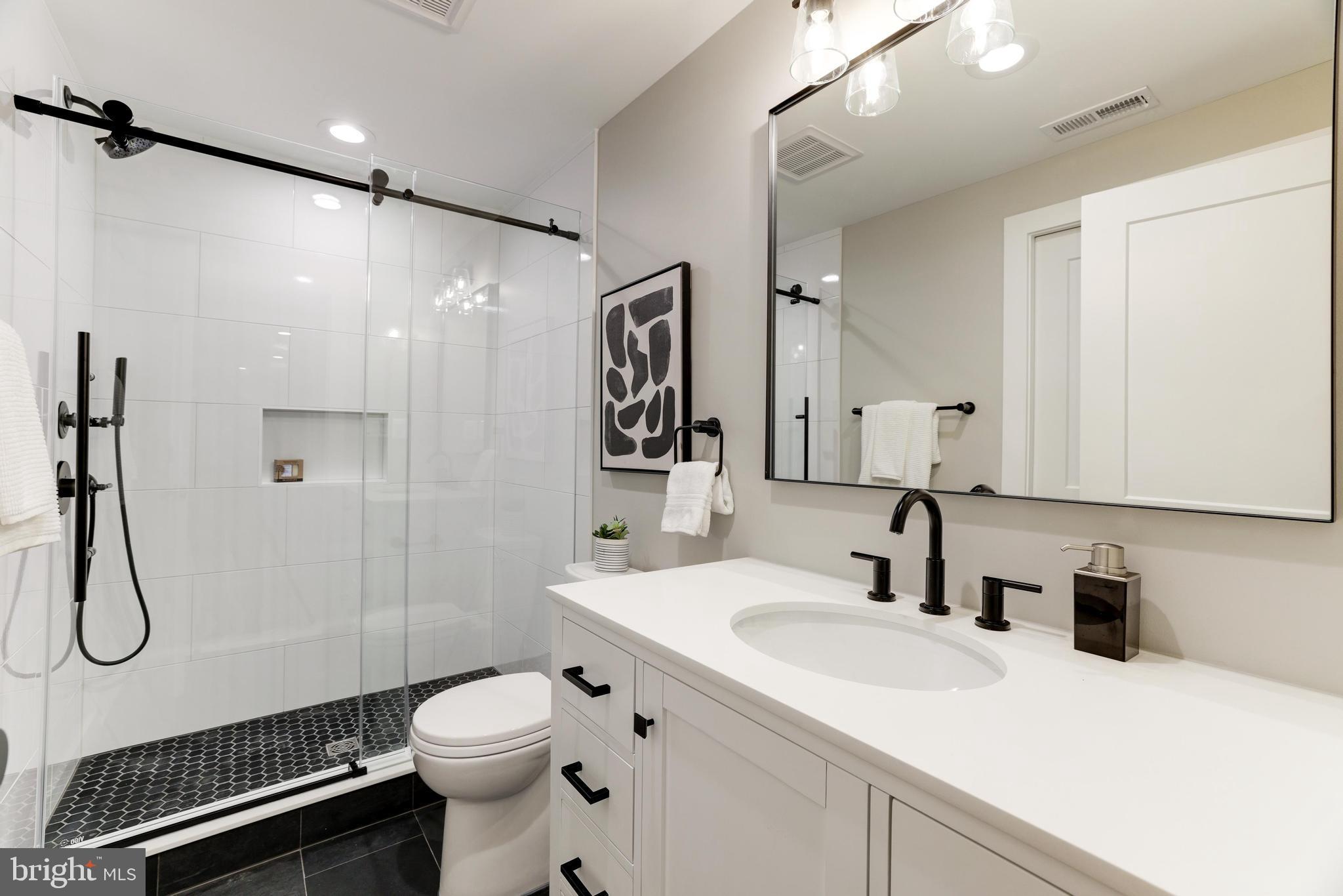 POPLAR HEIGHTS - Residential